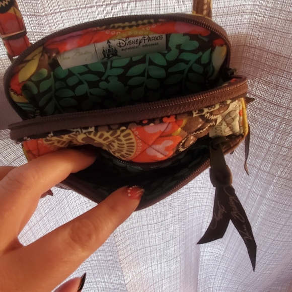 Vera Bradley Disney Cross Body - Picture 2 of 8